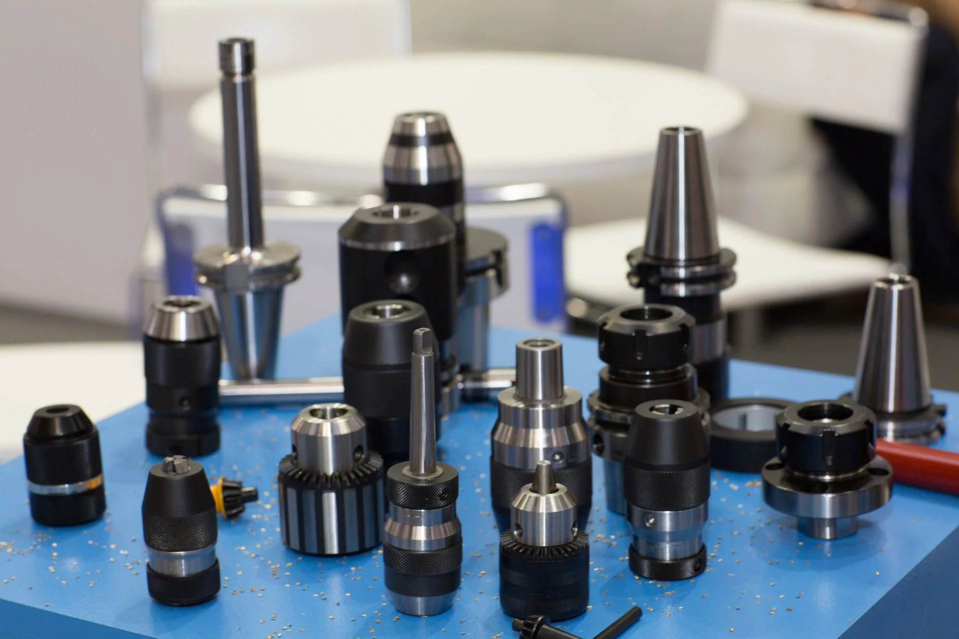 Producent af teknologisk værktøj til CNC-maskiner og automatskruer