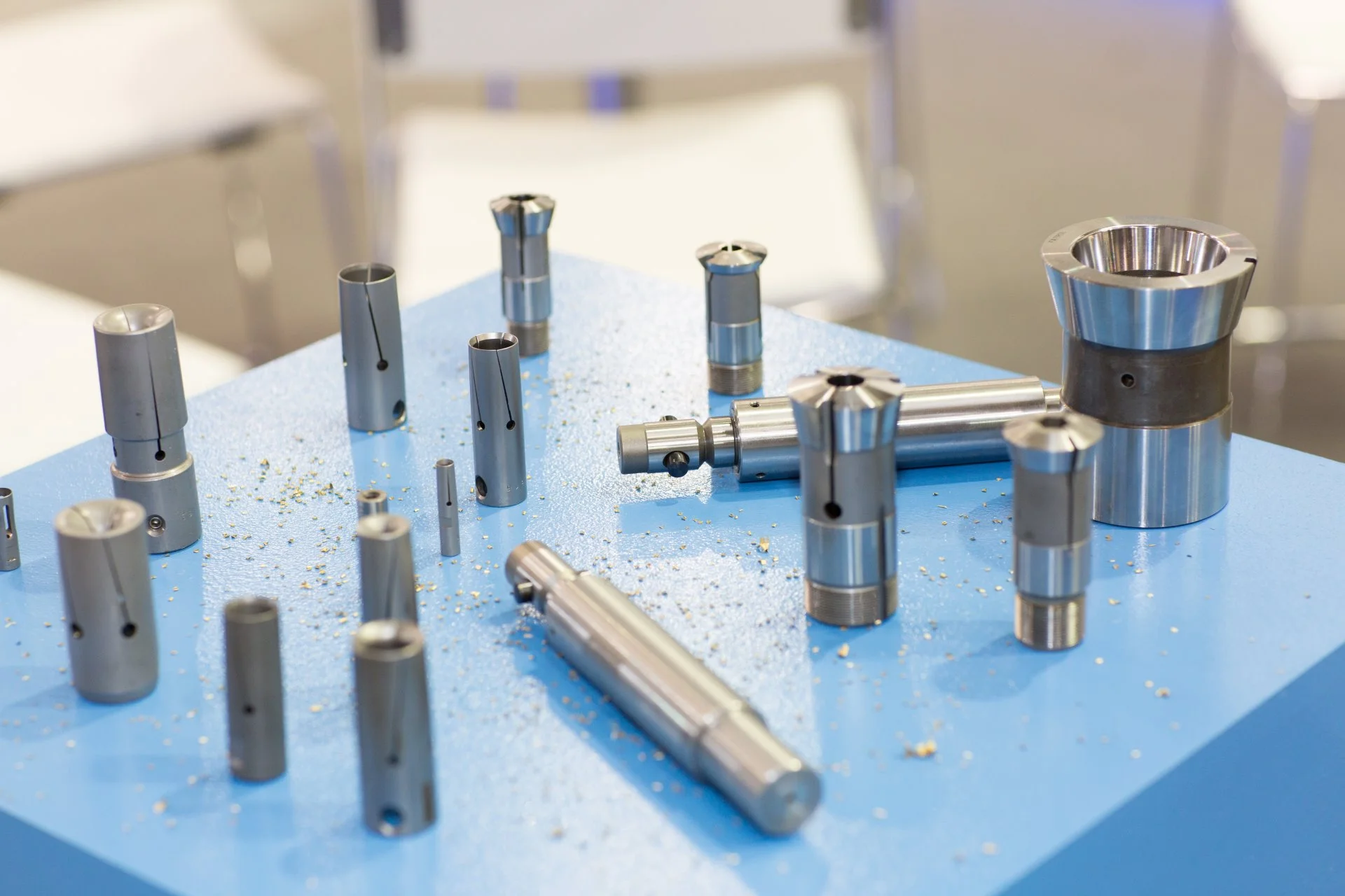 Producent af teknologisk værktøj til CNC-maskiner og automatskruer